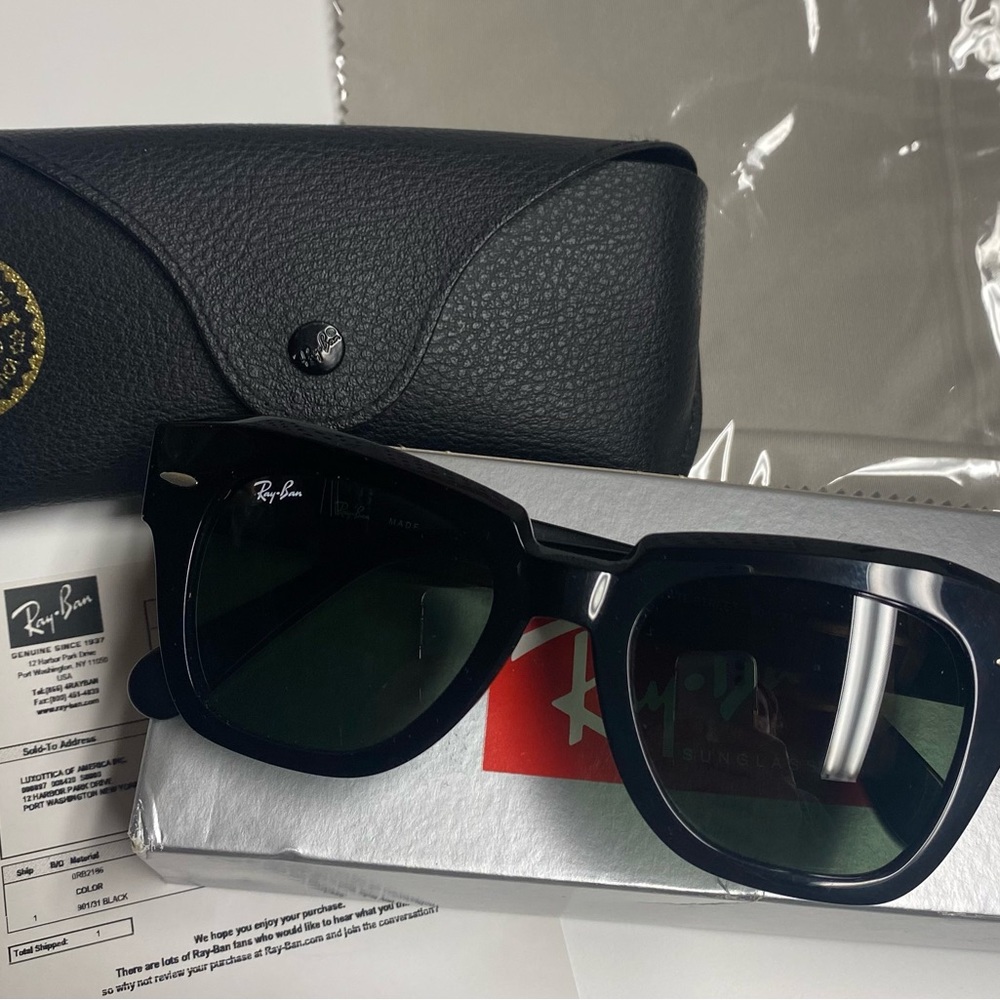 Ray Ban State Street Sunglasses. Like new